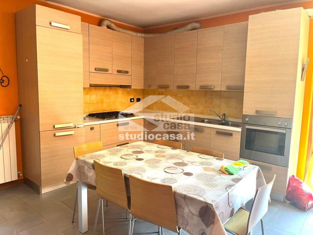 Appartamento a Val brembilla in SAN ROCCO - Foto 2