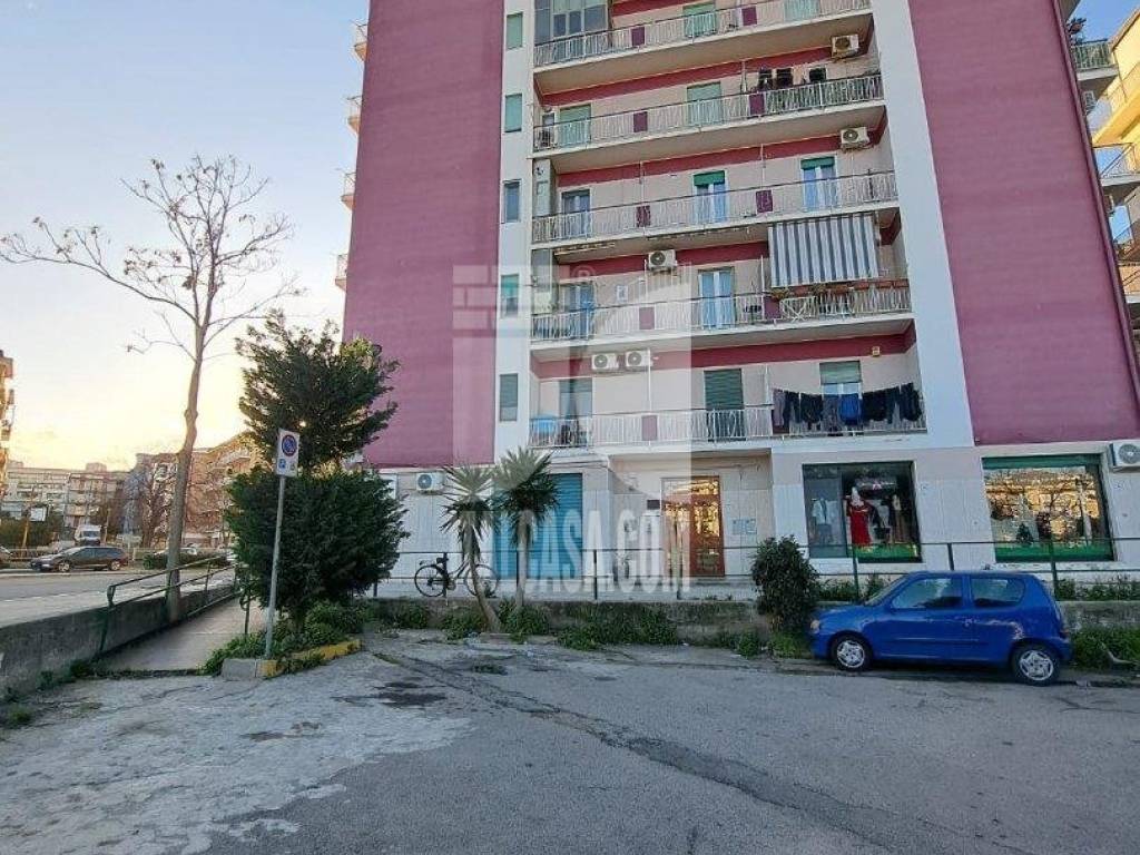 Appartamento a Crotone in Piazza Caputi - Foto 4