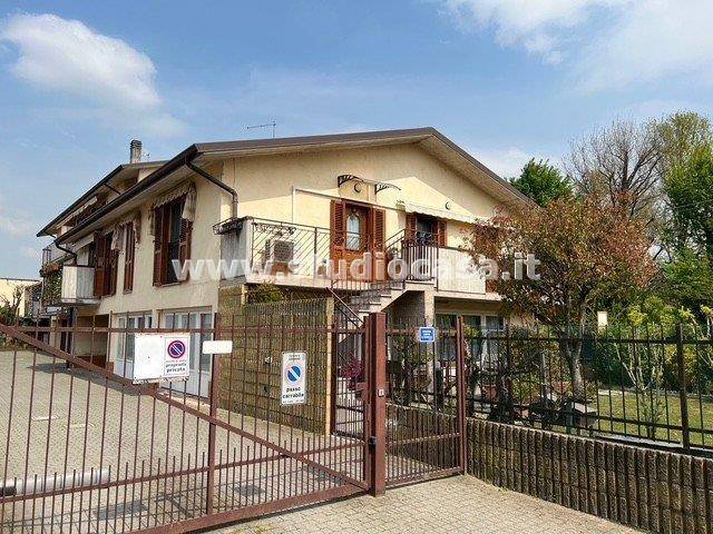 Appartamento a Sergnano in Via Al Serio - Foto 2