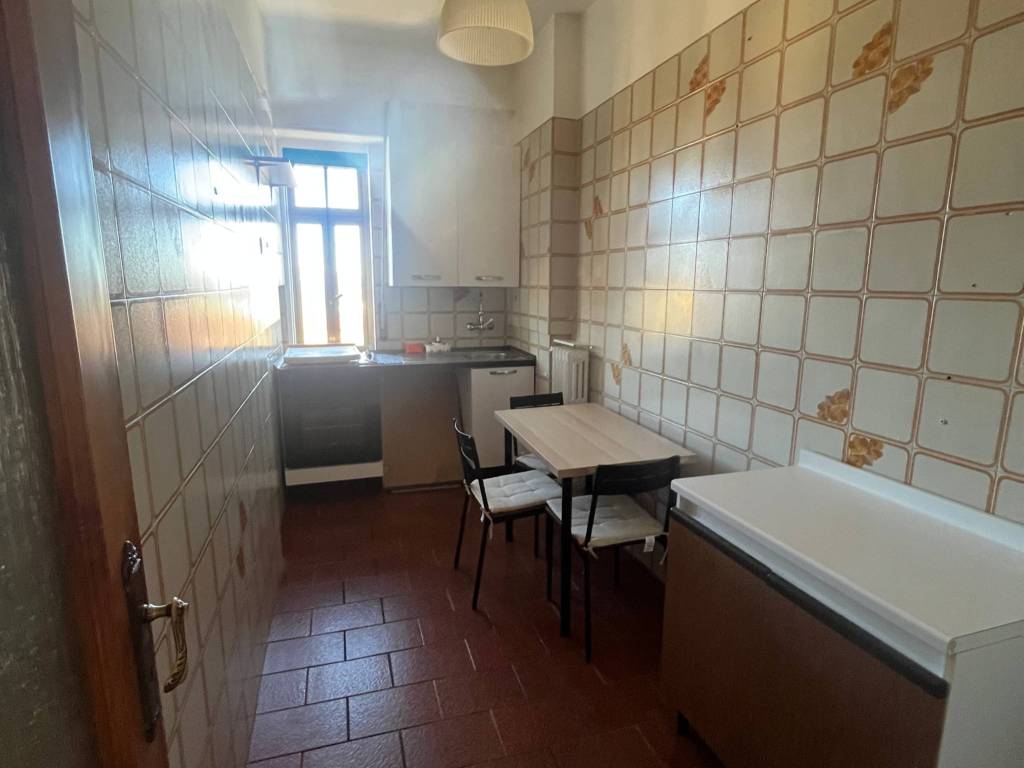 Appartamento a Potenza in Via Raffaele Acerenza - Foto 5