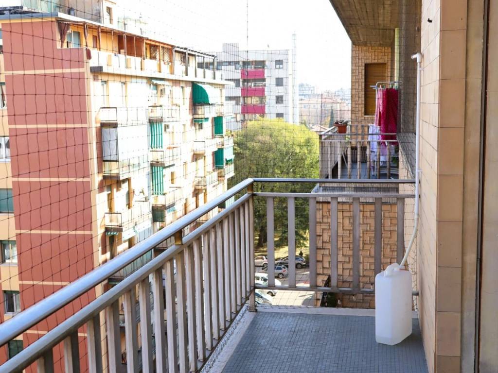 Appartamento a Bologna in Via Francesco Baracca - Foto 3