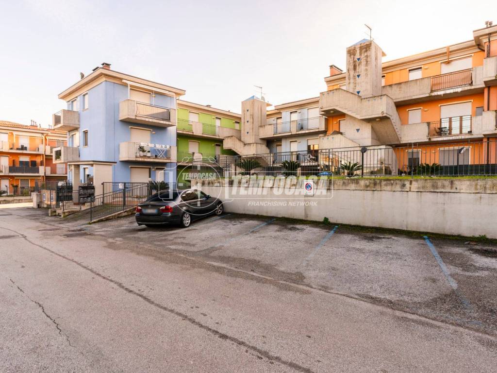 Appartamento a Civitanova marche in Via Giuseppe Saragat - Foto 3