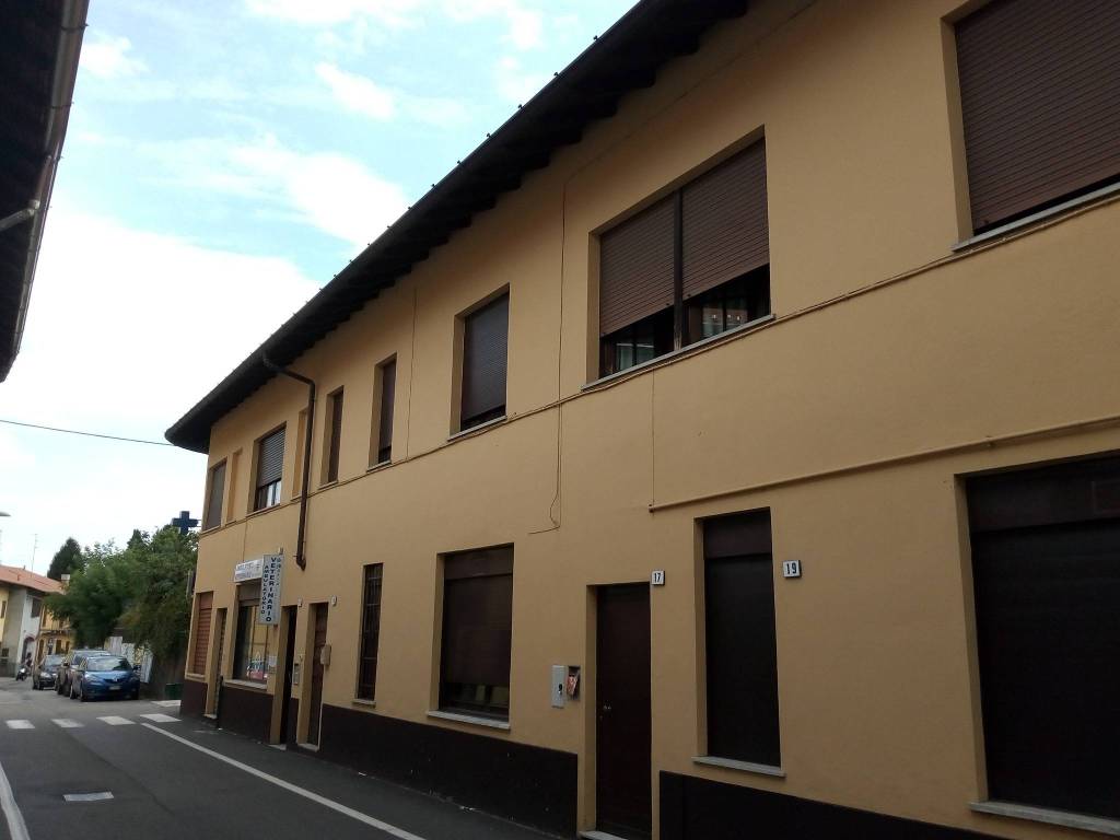 Appartamento a Arsago seprio in Via Giuseppe Garibaldi, 21 - Foto 2