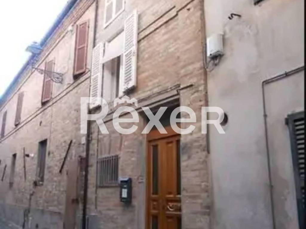 Casa indipendente a Rapagnano in Piazza Giovanni Siccone - Foto 2