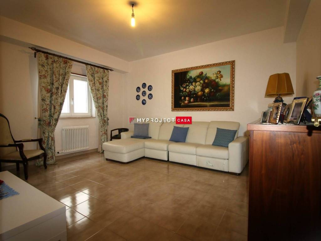 Appartamento a Martina franca in Via Martino Marinosci , 27 - Foto 3