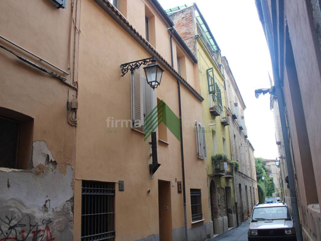 Appartamento a Teramo in Vico del Cigno - Foto 2