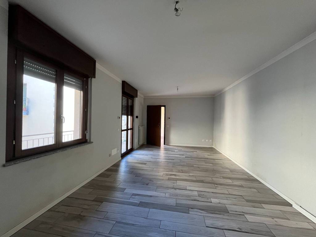 Appartamento a Fontaneto d'agogna in Piazza San Rocco - Foto 3