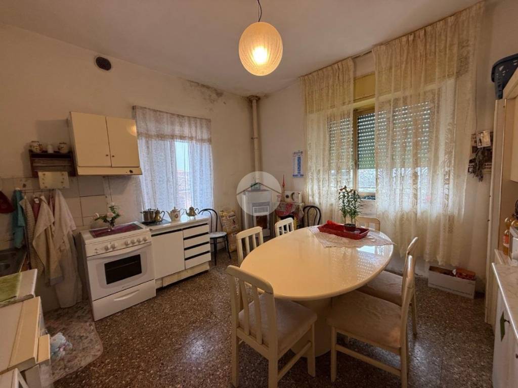 Casa indipendente a Fano in Via Andrea Doria, 24 - Foto 3