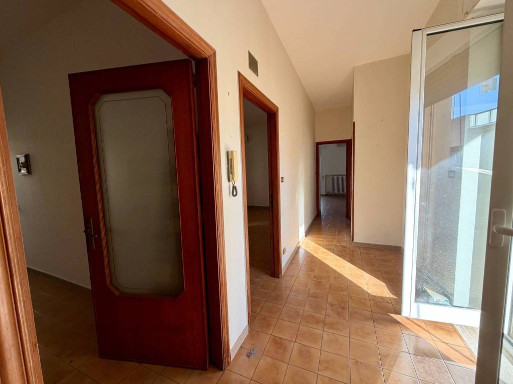 Appartamento a Modugno in Via Siena, 21 - Foto 3