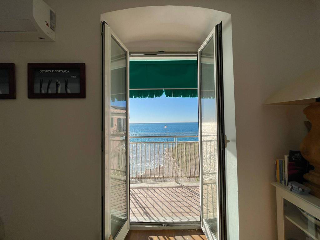Appartamento a Genova in Via Angelo Gianelli - Foto 4