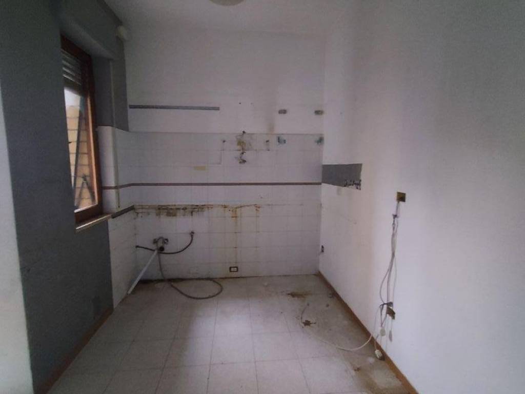 Appartamento a Macerata in Via Spalato, 76 - Foto 2