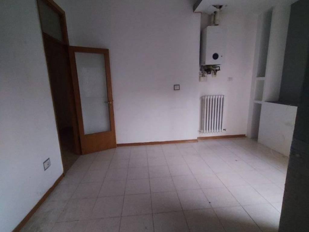 Appartamento a Macerata in Via Spalato, 76 - Foto 4