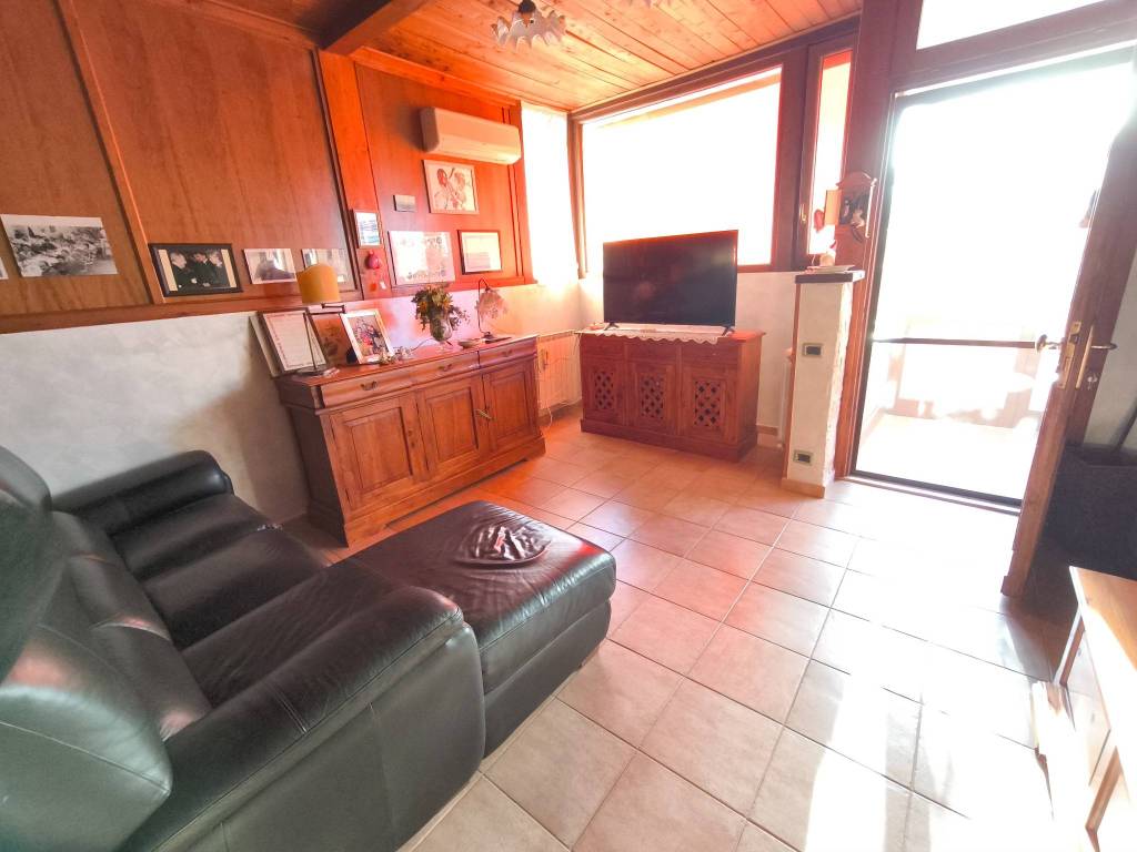 Villa a Civitavecchia in Via Rolando Carlevaro - Foto 3