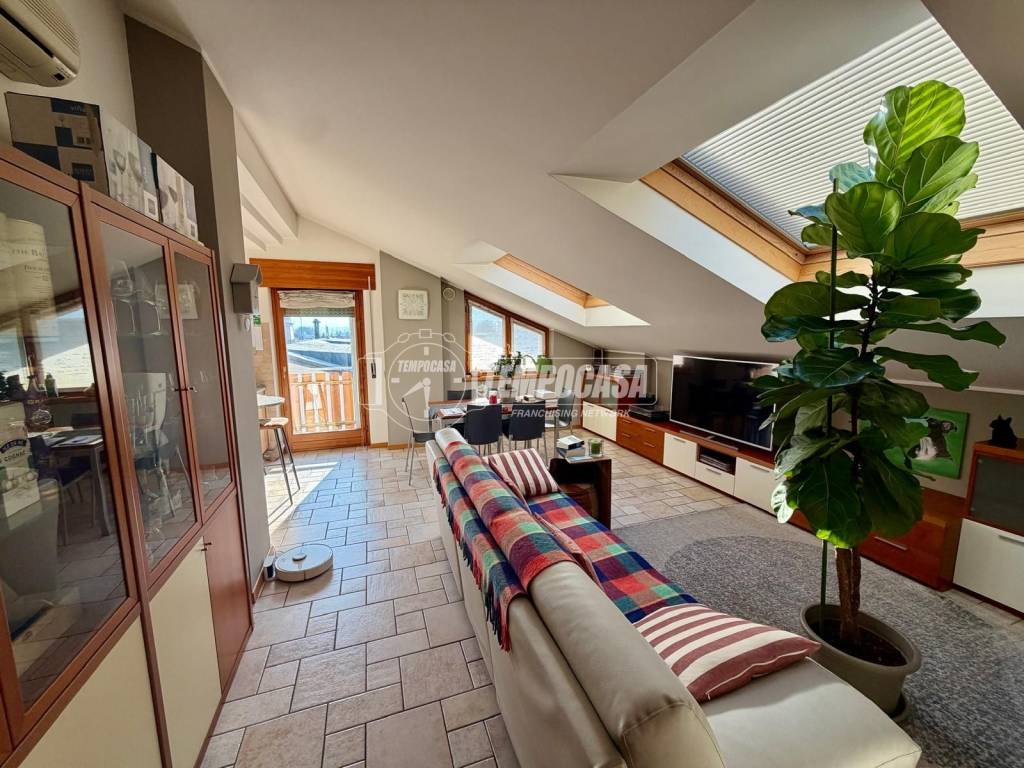 Appartamento a Sedico in Via Cordevole 4 - Foto 2