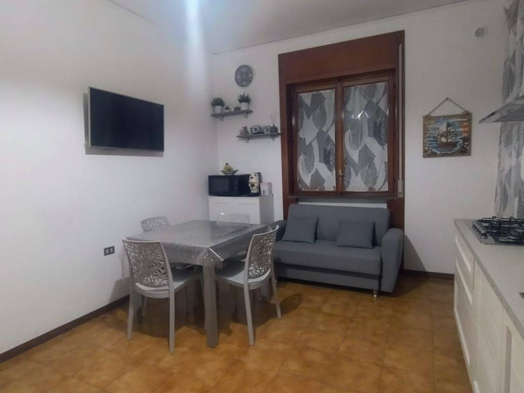 Appartamento a Salerno in Viale Giuseppe Verdi - Foto 2
