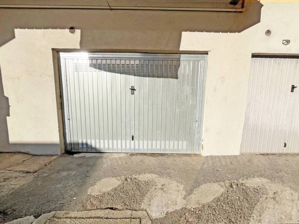 Box / garage a Pinerolo in VIA ACHILLE MIDANA, 6 - Foto 3