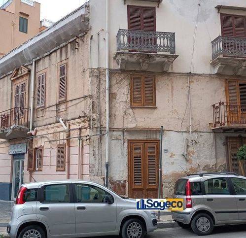 Palazzo / stabile a Bagheria in Piazza Dante - Foto 4