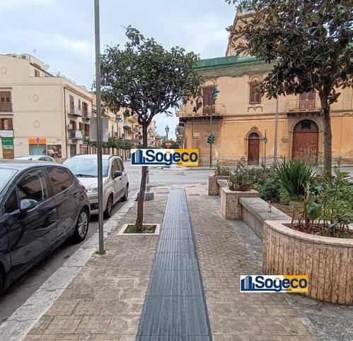 Palazzo / stabile a Bagheria in Piazza Dante - Foto 5