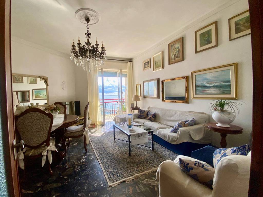 Appartamento a Imperia in Salita Terre Bianche - Foto 2