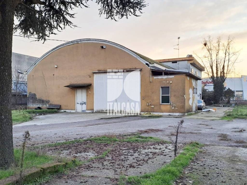 Villa a Goito in via Strada Segrada - Foto 5