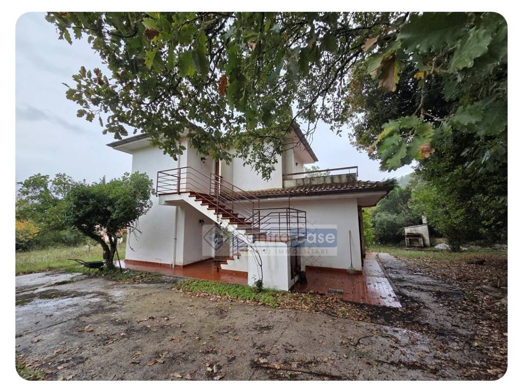 Villa a Itri in Via Magliana - Foto 2