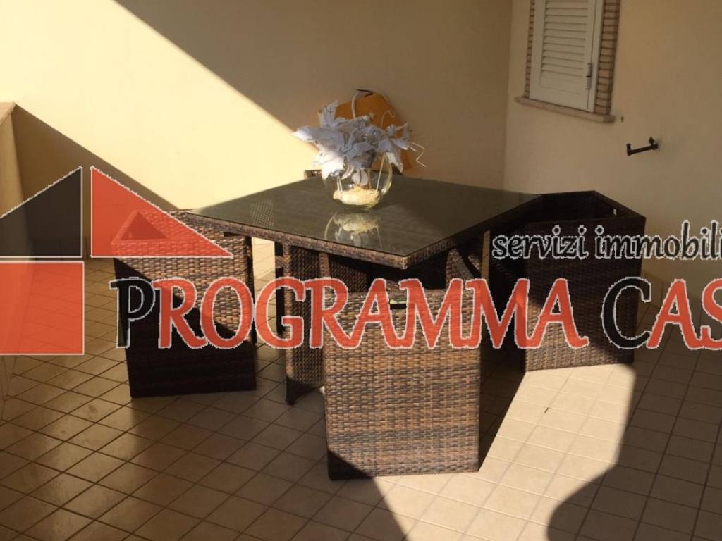 Appartamento a Pomezia in Via Casablanca - Foto 3
