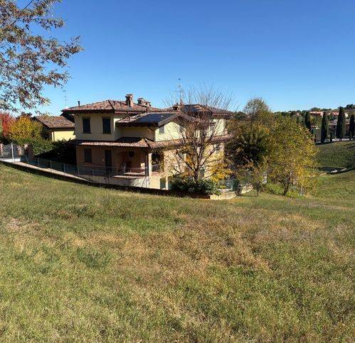 Terreno a Castelvetro di modena in Via Vandelli - Foto 4