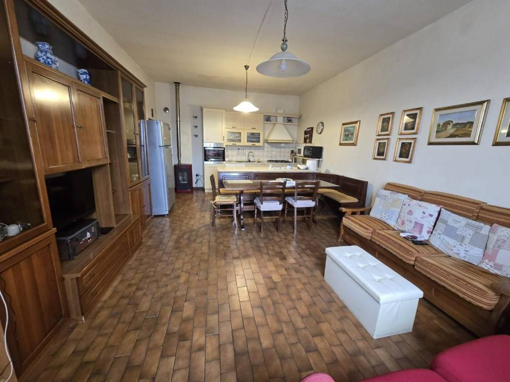 Appartamento a Calcinaia in Via delle Case Bianche, , 33 - Foto 2