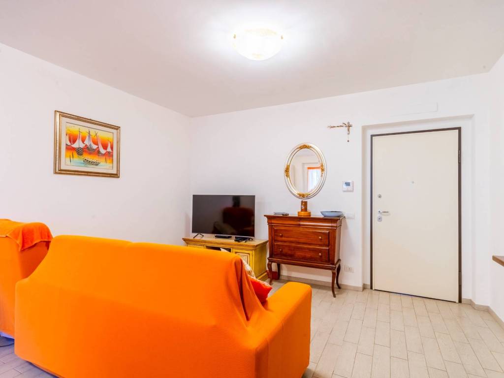 Appartamento a Civitanova marche in Via Adua, 90 - Foto 4