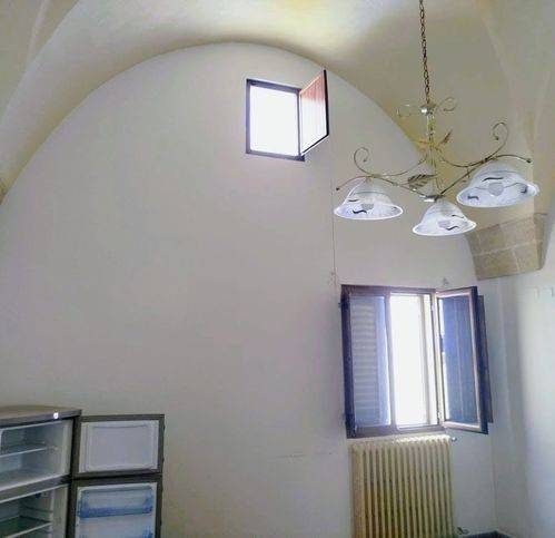 Villa a Botrugno in Via Tripoli 87 - Foto 4