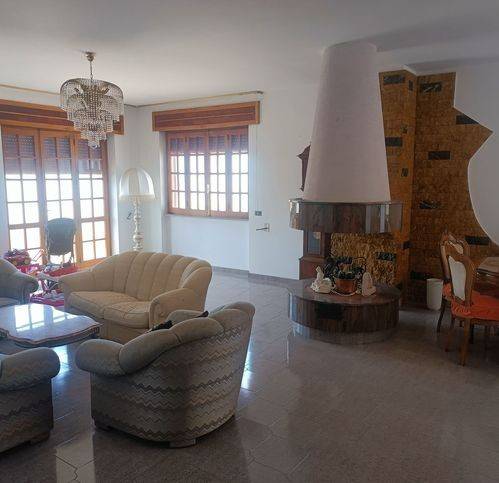 Villa a San cassiano in Via Vittorio Veneto 10 - Foto 4