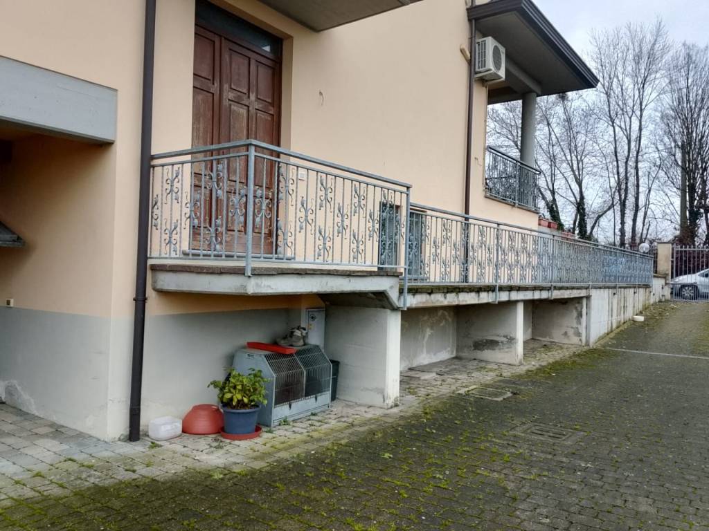Villa a San giorgio piacentino in Frazione Godi - Foto 2