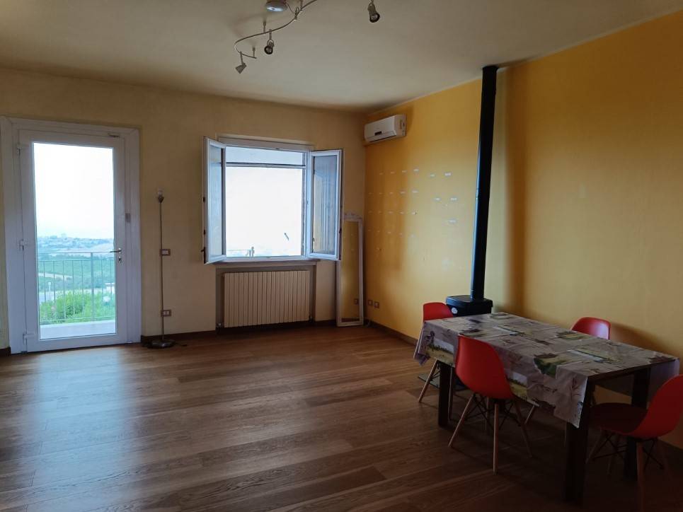 Appartamento a Mondolfo in Via Santa Vittoria - Foto 4