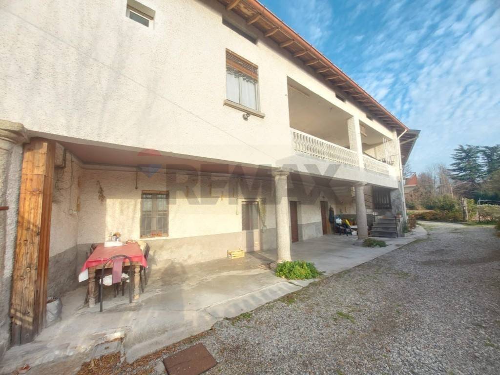 Casa indipendente a Cittiglio in Via Cascine, 64 - Foto 4