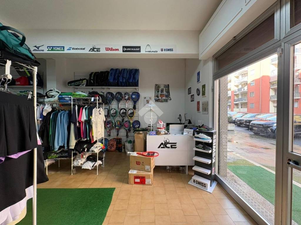 Box / garage a Brindisi in Via Osanna, 65 - Foto 4
