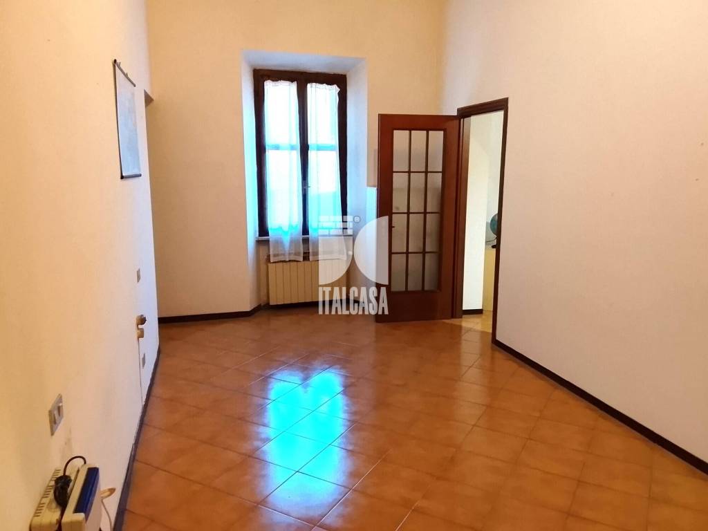 Appartamento a Mantova in Piazza Adolfo Viterbi, 1 - Foto 4