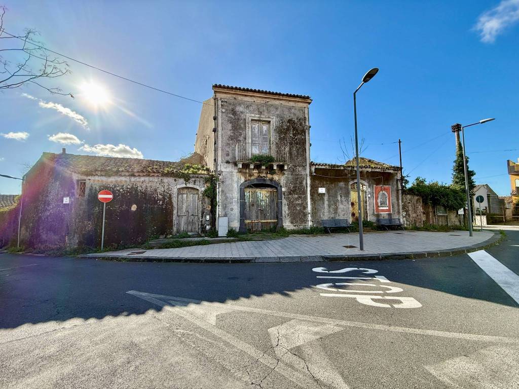 Rustico / casale a Aci bonaccorsi in Piazza Piano Croce, 4 - Foto 3