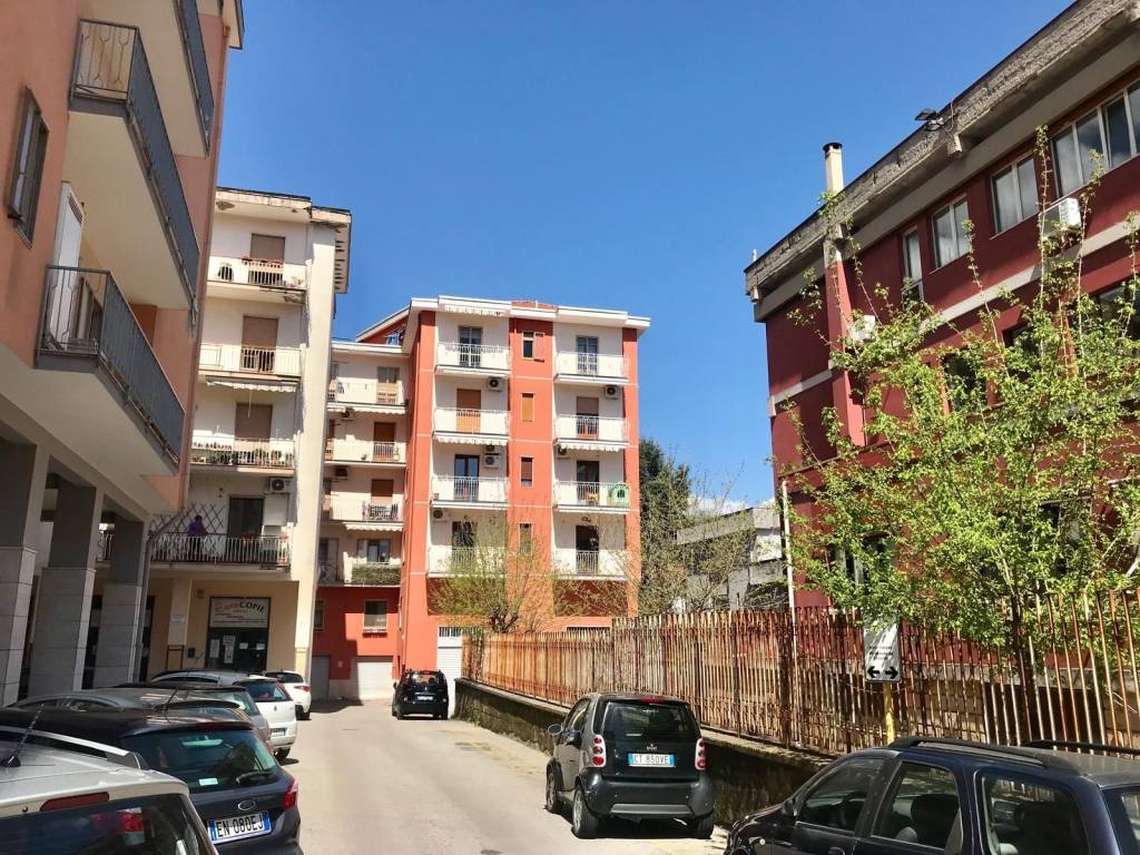 Immobile a Cava de' tirreni in Via Eduardo Talamo - Foto 2