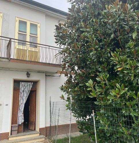 Casa indipendente a Copparo in Via Seminiato 9 - Foto 3
