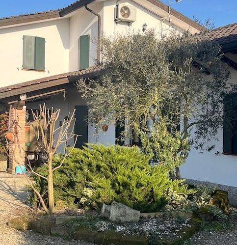 Villa a Riva del po in Via Olmi 2 - Foto 2