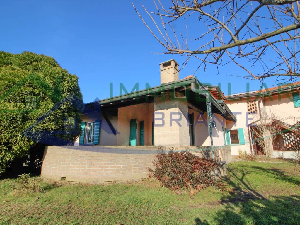 Villa a Somma lombardo in Via Cascine - Foto 3
