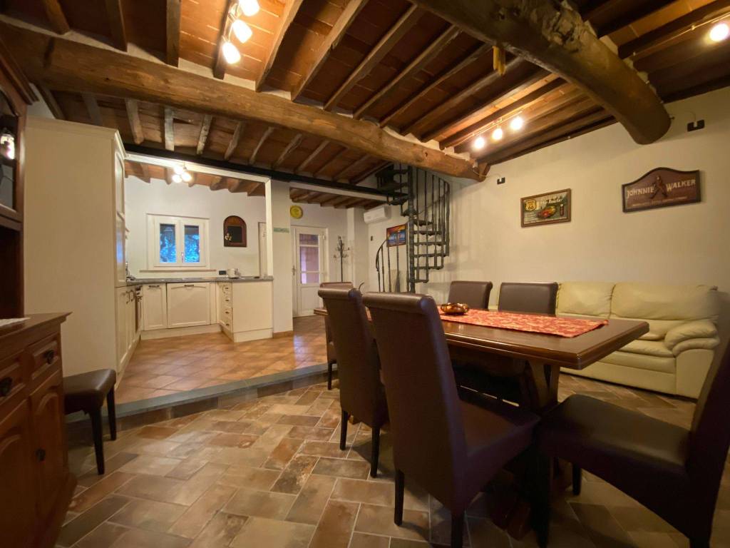 Casa indipendente a Lucca in Via del Tiro a Segno - Foto 2