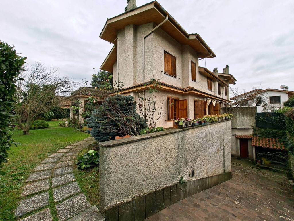 Villa a Grottaferrata in Via della Pedica - Foto 4