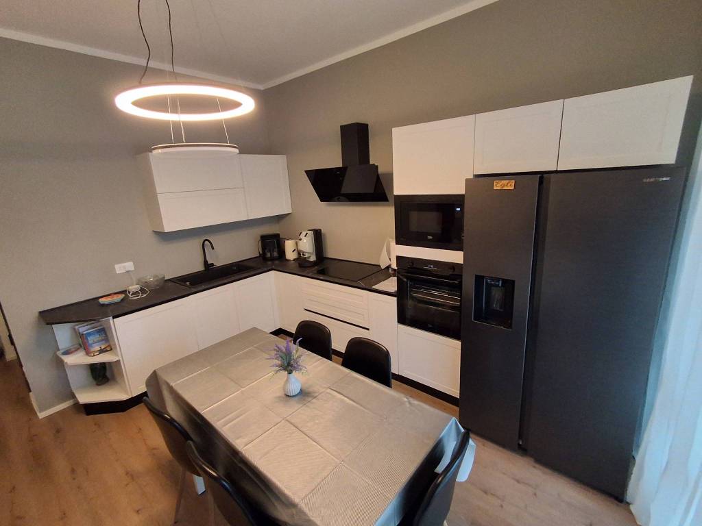 Appartamento a Asti in Via Ugo Foscolo - Foto 2