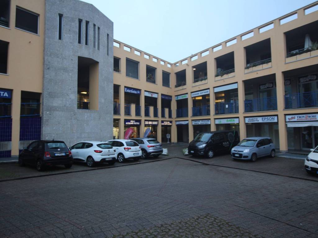 Immobile a Casatenovo in Via Generale Giuseppe Sirtori - Foto 2