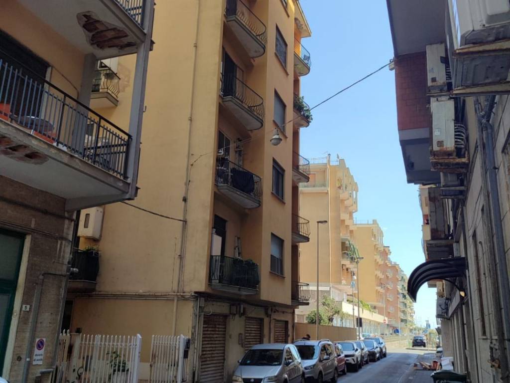 Appartamento a Salerno in Via Generale Giuseppe Natella, 7 - Foto 4