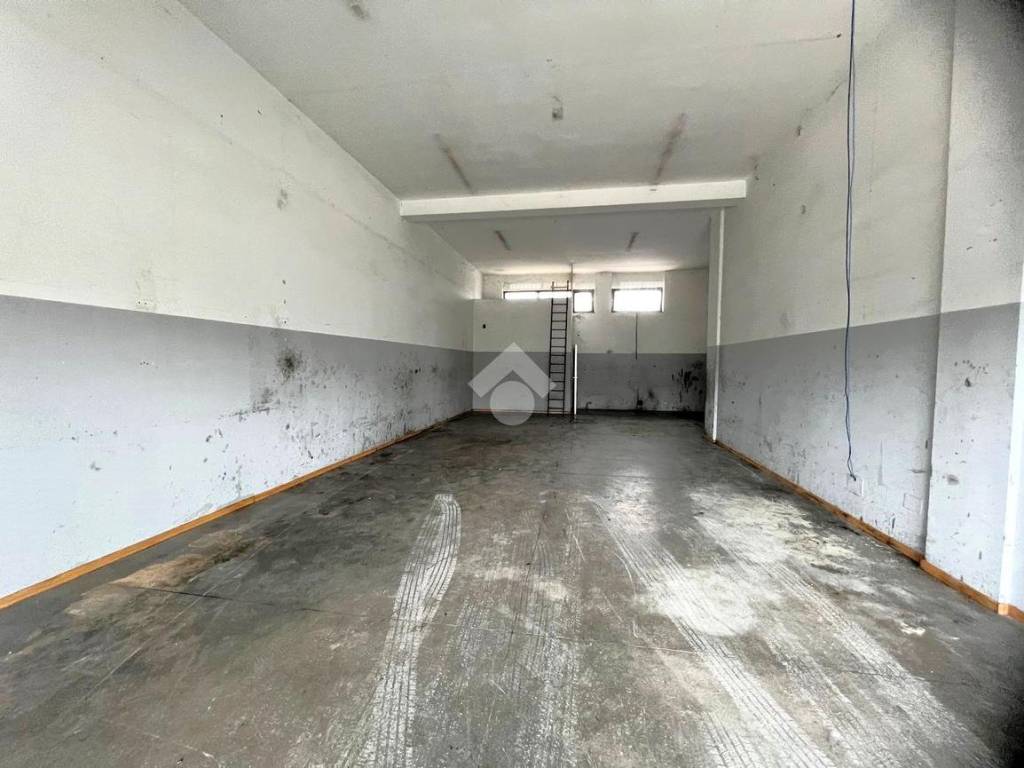 Box / garage a Altamura in VIA SELVA - Foto 2