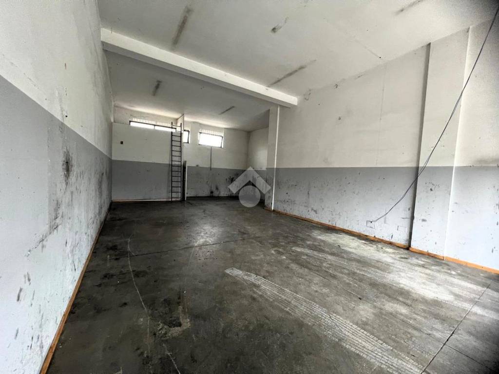 Box / garage a Altamura in VIA SELVA - Foto 3