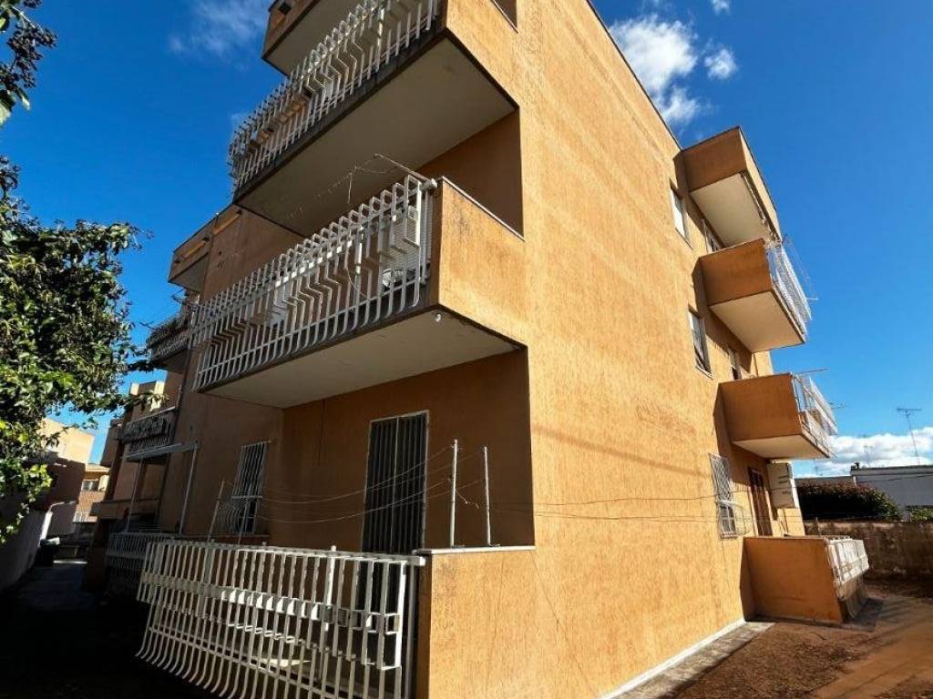 Appartamento a Lecce in Viale Gioacchino Rossini - Foto 3