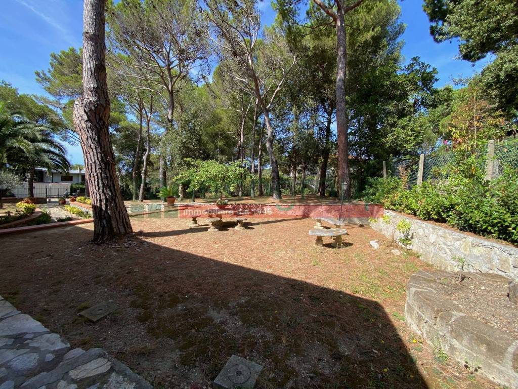 Villa a Livorno in via dei ginepri - Foto 4